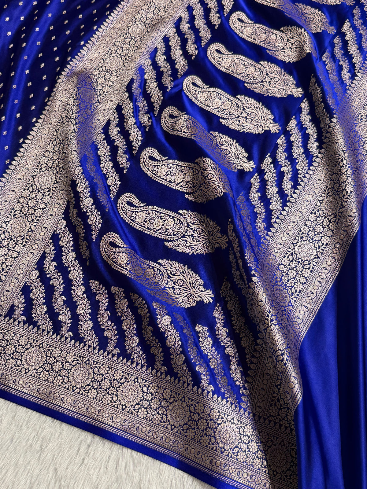 Banarasi Mashru Satin Silk Saree Booti Pattern Royal Blue Shades MSK18