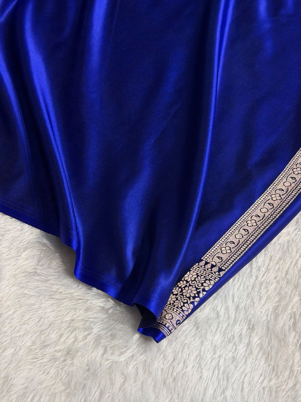 Banarasi Mashru Satin Silk Saree Booti Pattern Royal Blue Shades MSK18