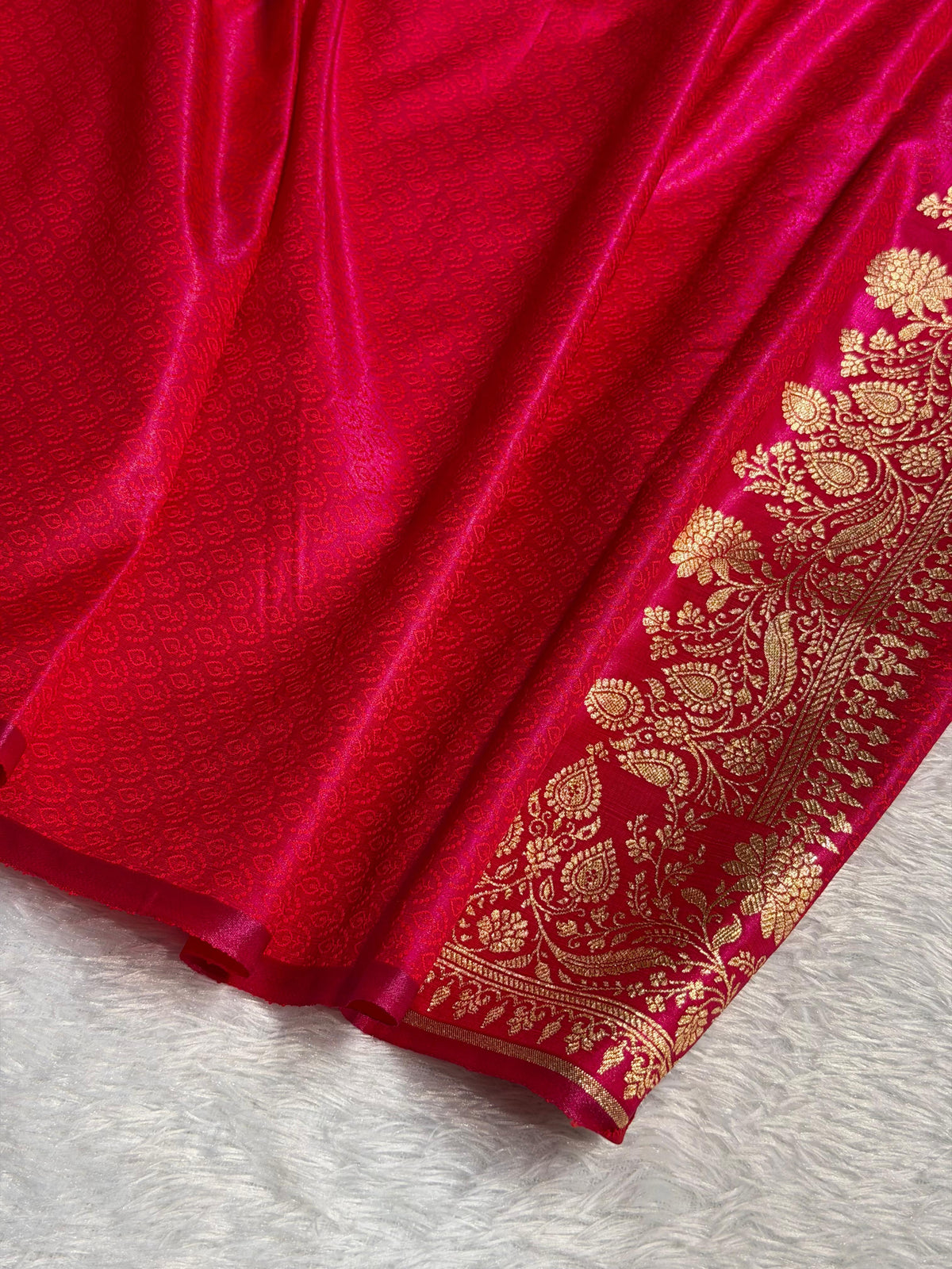 Banarasi Satin Silk Saree Booti Pattern in Cross Rani Shades SS10